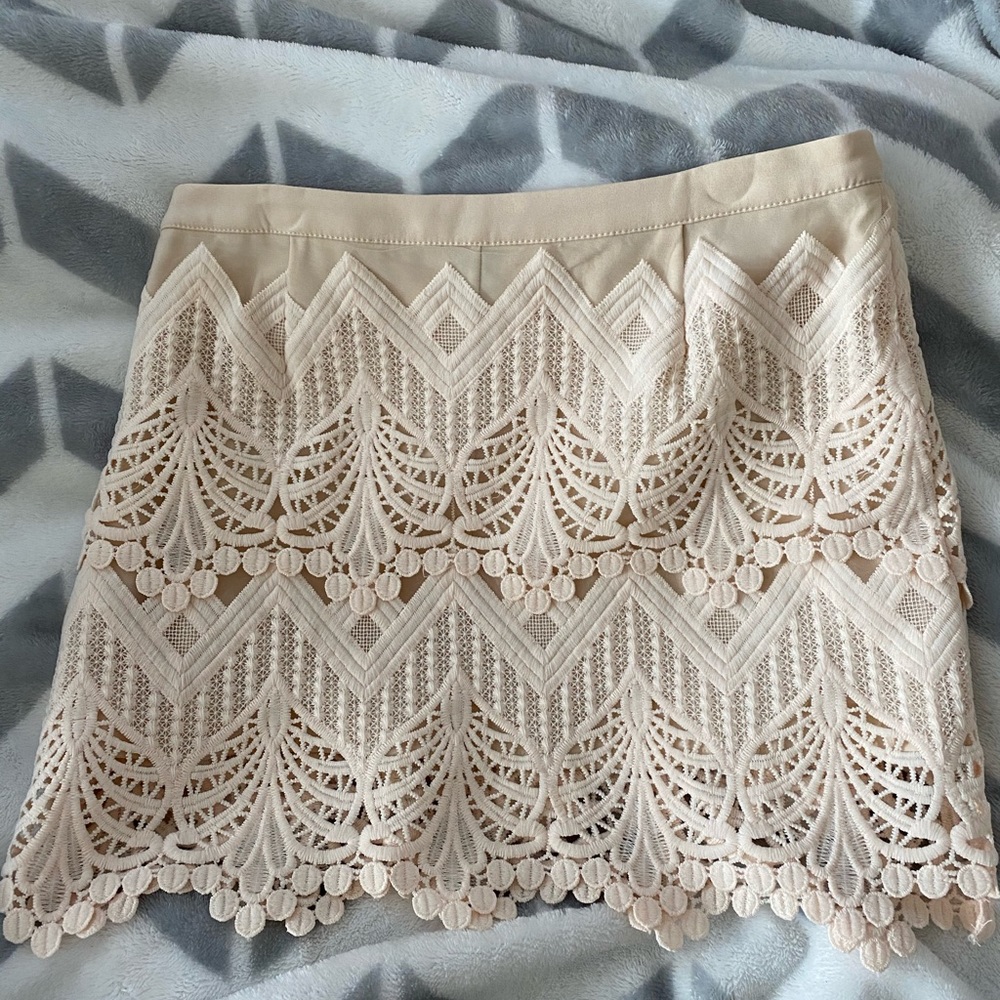 Textured Skirt - Picture 3 of 5